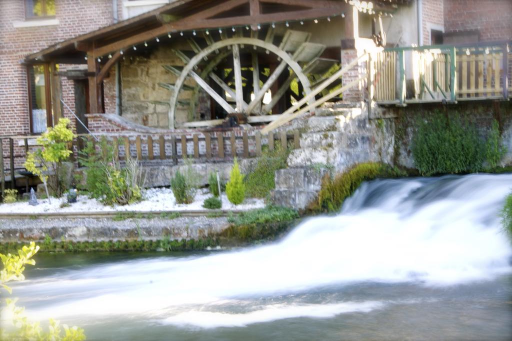 Saint-Omer-en-Chaussée Logis - Hotel & Restaurant Moulin Des Forges מראה חיצוני תמונה