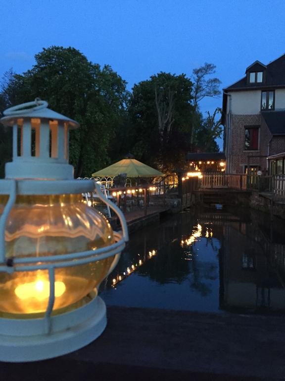 Saint-Omer-en-Chaussée Logis - Hotel & Restaurant Moulin Des Forges מראה חיצוני תמונה