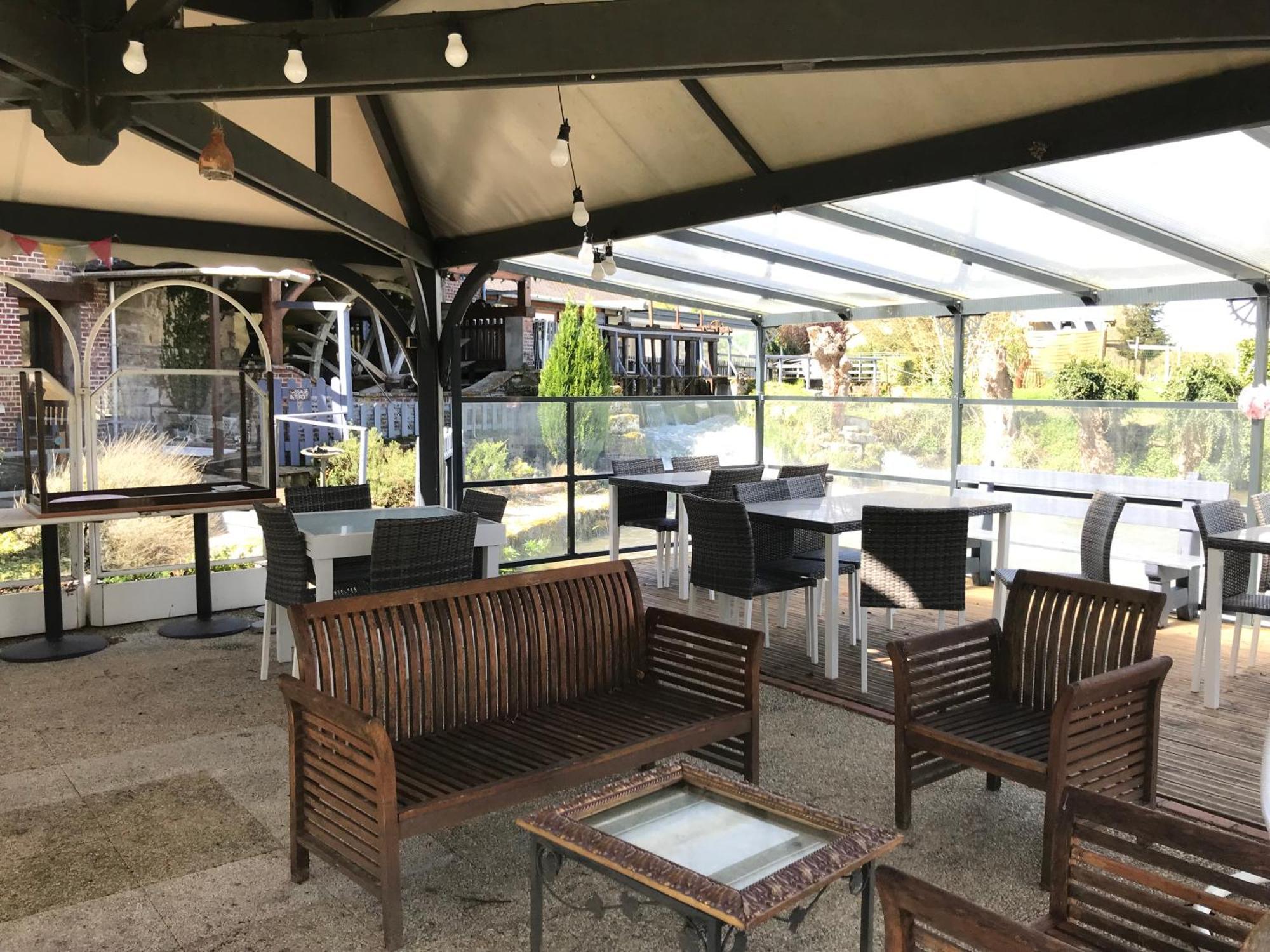 Saint-Omer-en-Chaussée Logis - Hotel & Restaurant Moulin Des Forges מראה חיצוני תמונה