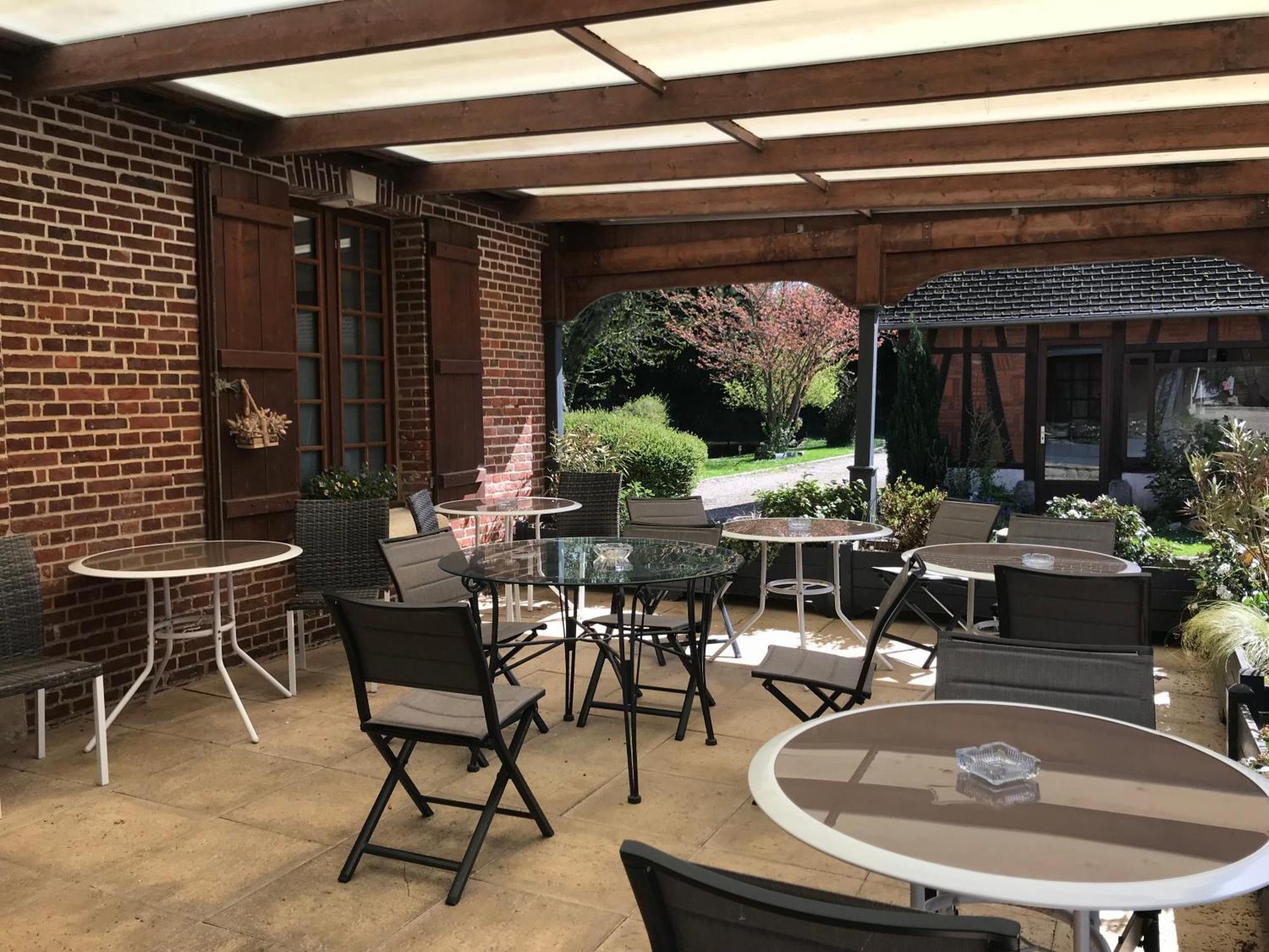 Saint-Omer-en-Chaussée Logis - Hotel & Restaurant Moulin Des Forges מראה חיצוני תמונה